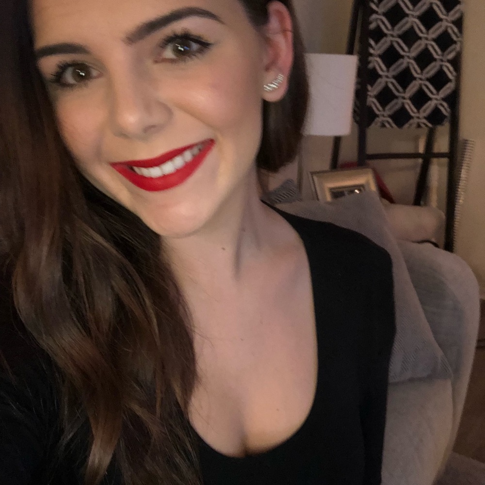 Meet your Posher, Ashleigh